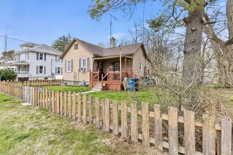 945 Stone St, Kankakee, IL 60901 photo 4