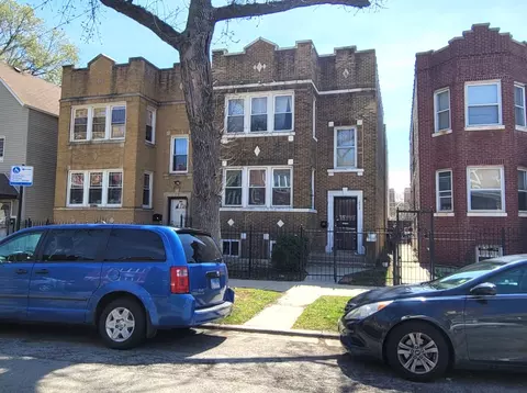 4319 W Thomas St, Chicago, IL 60651