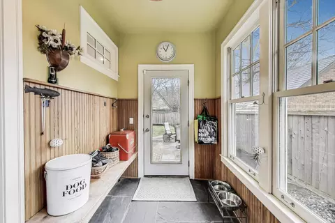 2321 Forestview Rd, Evanston, IL 60201 photo 17