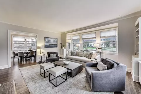 2321 Forestview Rd, Evanston, IL 60201 photo 4