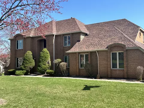 321 Devon Dr, Burr Ridge, IL 60527