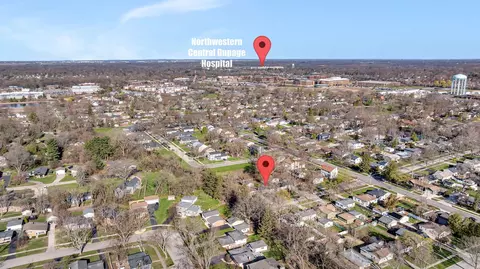 View/Area - 418 S Pierce Ave, Wheaton, IL 60187 photo 3 of 10