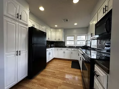 Kitchen - 442 E Devonshire Rd, Decatur, IL 62521 photo 1 of 1