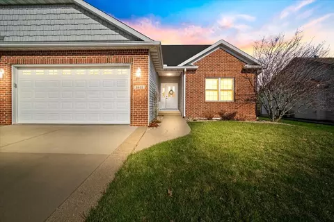 2853 Jacob Ln, Normal, IL 61761 photo 2