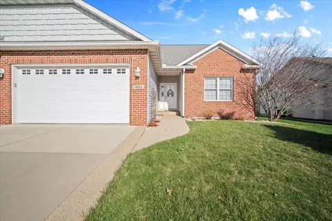 2853 Jacob Ln, Normal, IL 61761