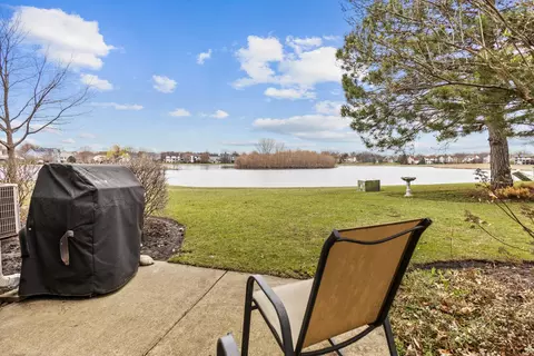 View/Area - 733 Bent Ridge Ln, Elgin, IL 60120 photo 1 of 2