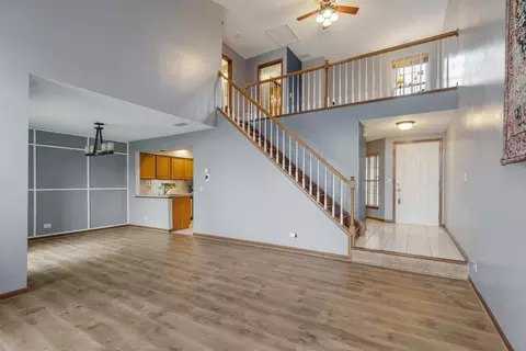 Living - 733 Bent Ridge Ln, Elgin, IL 60120 photo 2 of 3