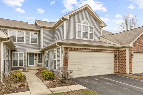 733 Bent Ridge Ln, Elgin, IL 60120