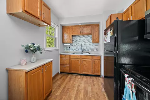 Kitchen - 1357 Lennington Cir, Kankakee, IL 60901 photo 1 of 1