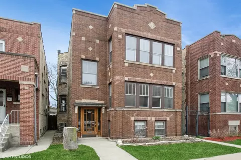 3842 N Mozart St, Chicago, IL 60618