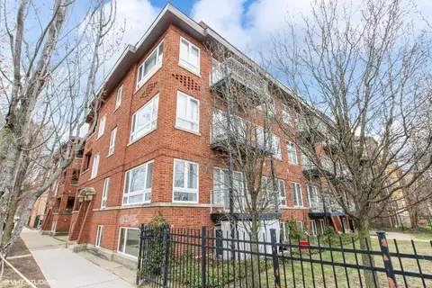 5923 N Winthrop Ave #1N, Chicago, IL 60660