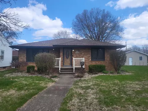 1110 Elm St, Streator, IL 61364