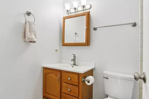 810 Case Dr, Roselle, IL 60172 photo 22