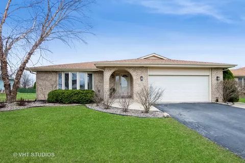 8330 169th St, Tinley Park, IL 60477