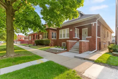 7614 S Chappel Ave, Chicago, IL 60649
