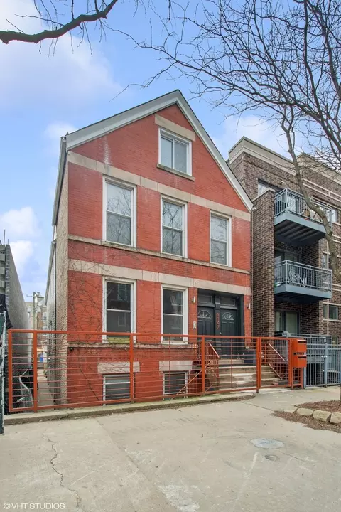 1147 W 17th St, Chicago, IL 60608
