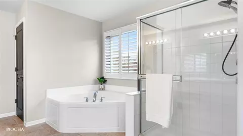 Bath - 24816 Station St, Plainfield, IL 60585 photo 2 of 4
