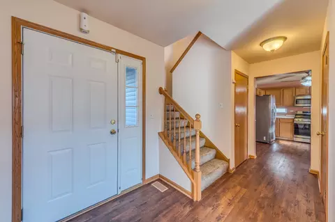 Entry Way - 1610 Sugar Maple Dr, Plainfield, IL 60586 photo 1 of 3