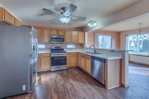 Kitchen - 1610 Sugar Maple Dr, Plainfield, IL 60586 photo 3 of 3