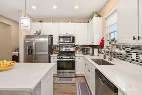 2010 Azure Ln, Algonquin, IL 60102 photo 14