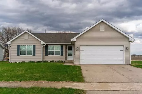 618 Pierce St, Creston, IL 60113