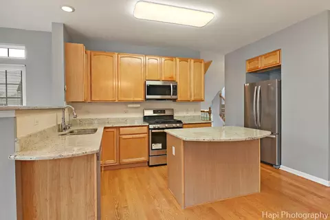 Kitchen - 123 Norman Dr, Mchenry, IL 60050 photo 2 of 3
