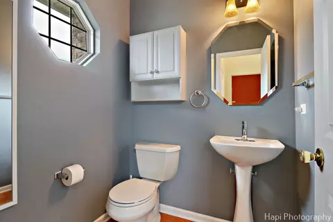Bath - 123 Norman Dr, Mchenry, IL 60050 photo 1 of 4