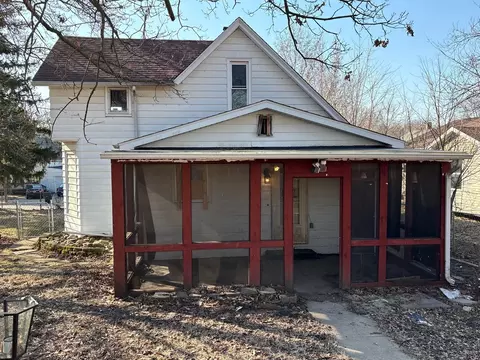 1003 W Olive St, Bloomington, IL 61701 photo 14