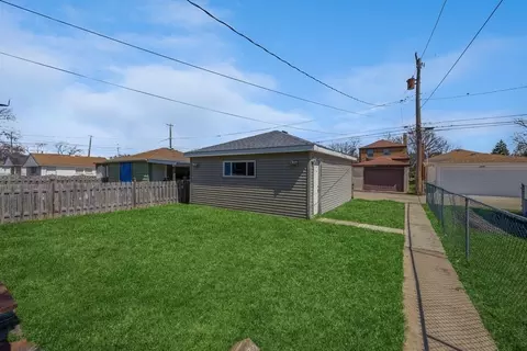 Exterior - 2249 S 13th Ave, North Riverside, IL 60546 photo 1 of 2