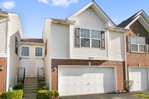 3957 Preston Dr #3957, Yorkville, IL 60560
