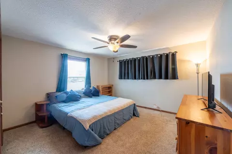 Bedroom - 1617 W Fourth St, Dixon, IL 61021 photo 3 of 6