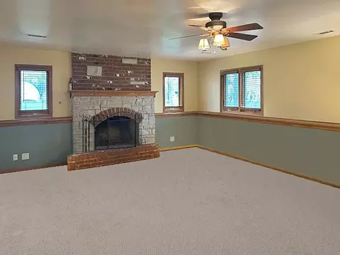 22530 Frederick Rd, Steger, IL 60475 photo 4