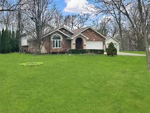 22530 Frederick Rd, Steger, IL 60475