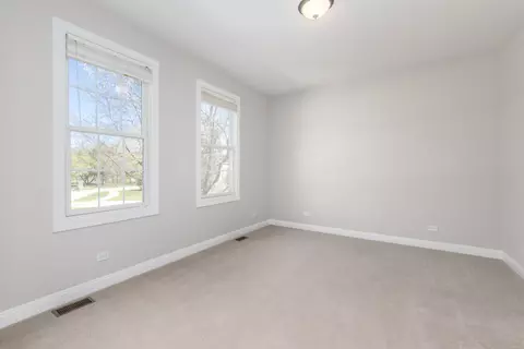 Bedroom - 6433 Davidson Ct, Gurnee, IL 60031 photo 1 of 10