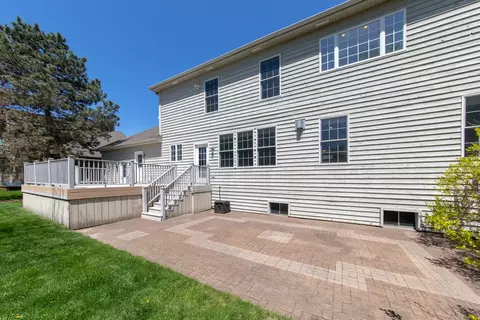 Exterior - 6433 Davidson Ct, Gurnee, IL 60031 photo 4 of 7