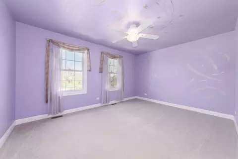 Bedroom - 6433 Davidson Ct, Gurnee, IL 60031 photo 7 of 10