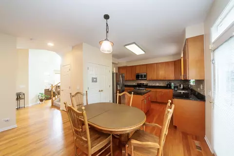 Other - 716 Samson Way, Northbrook, IL 60062 photo 1 of 5