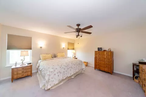 Bedroom - 716 Samson Way, Northbrook, IL 60062 photo 1 of 2