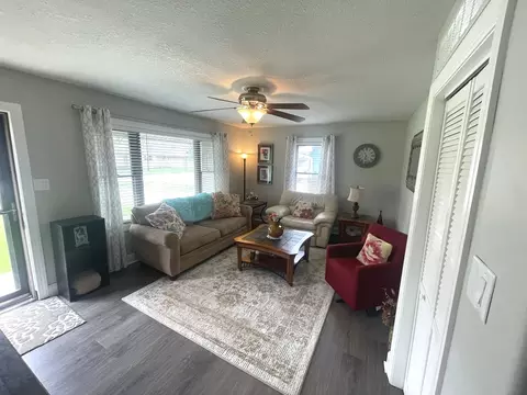 6315 E Flora St, Kankakee, IL 60901 photo 5