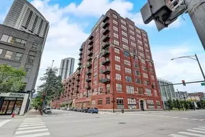 360 W Illinois St #507, Chicago, IL 60654