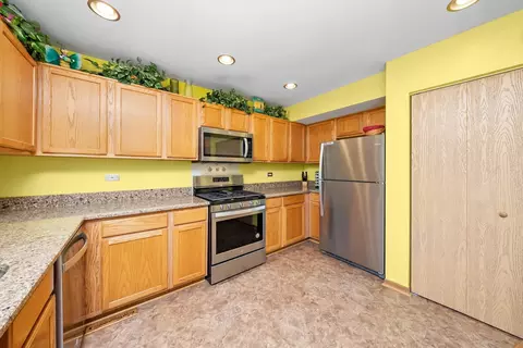 4302 Carrington Ln, Plainfield, IL 60586 photo 6