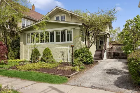 612 S Oak Park Ave, Oak Park, IL 60304