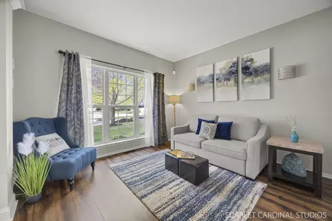 Living - 644 Sumac Dr, Aurora, IL 60506 photo 1 of 3