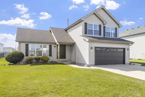 520 Chestnut Ln, Peotone, IL 60468