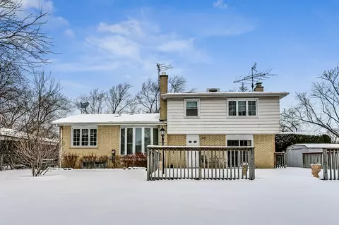 3423 Maple Leaf Dr, Glenview, IL 60026 photo 28