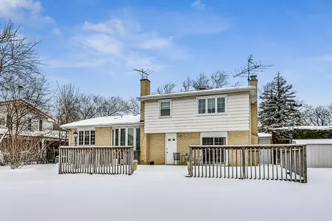 3423 Maple Leaf Dr, Glenview, IL 60026 photo 34