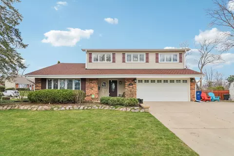 134 Sumac Ct, Schaumburg, IL 60193
