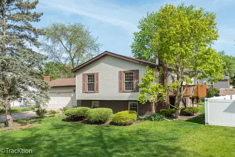 1014 Timber Ln, Darien, IL 60561