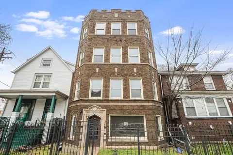 7440 S Jeffery Blvd, Chicago, IL 60649