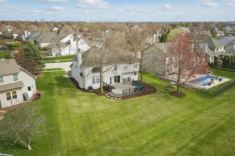 13122 Sunderlin Rd, Plainfield, IL 60585 photo 4